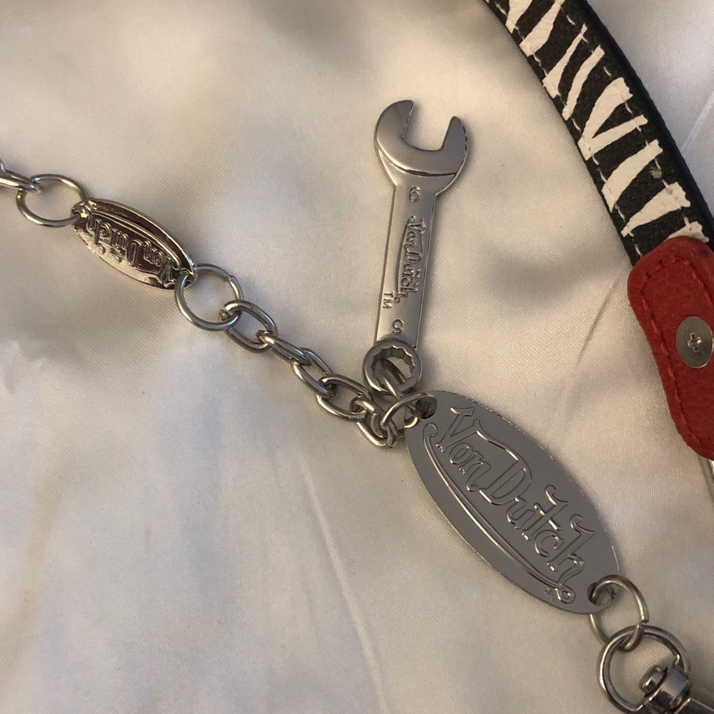 Von Dutch Zebra Print Shoulder Bag Red Trim & Logo Silver Chain + Wrench NWT - Picture 9 of 16
